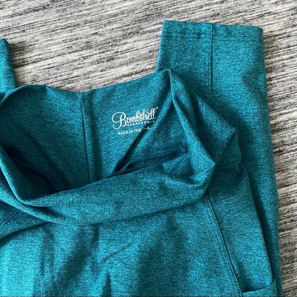 Teal High-Waist Performance Leggings - Picture 3 of 4